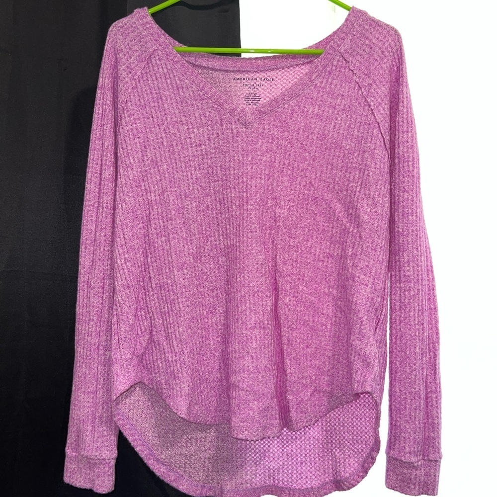 American Eagle Outfitters Soft & Sexy Plush Long Sleeve in Size Small - Picture 2 of 4